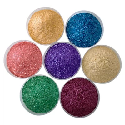 Serpihan Mika berwarna